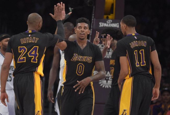 兰德尔在 兰德尔在