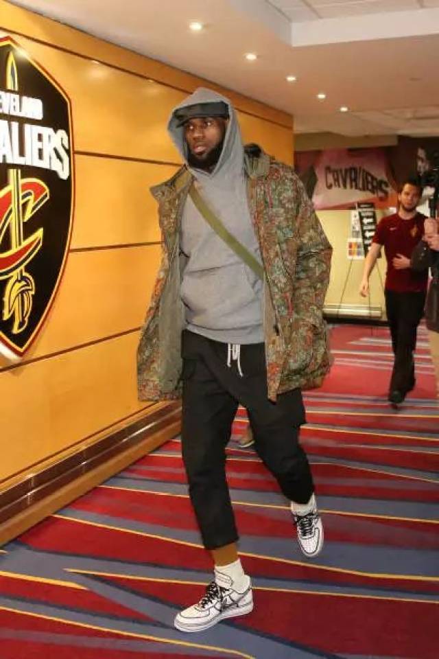 反馈够狠 反馈够狠